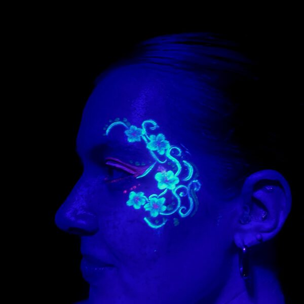 UV Facepaint