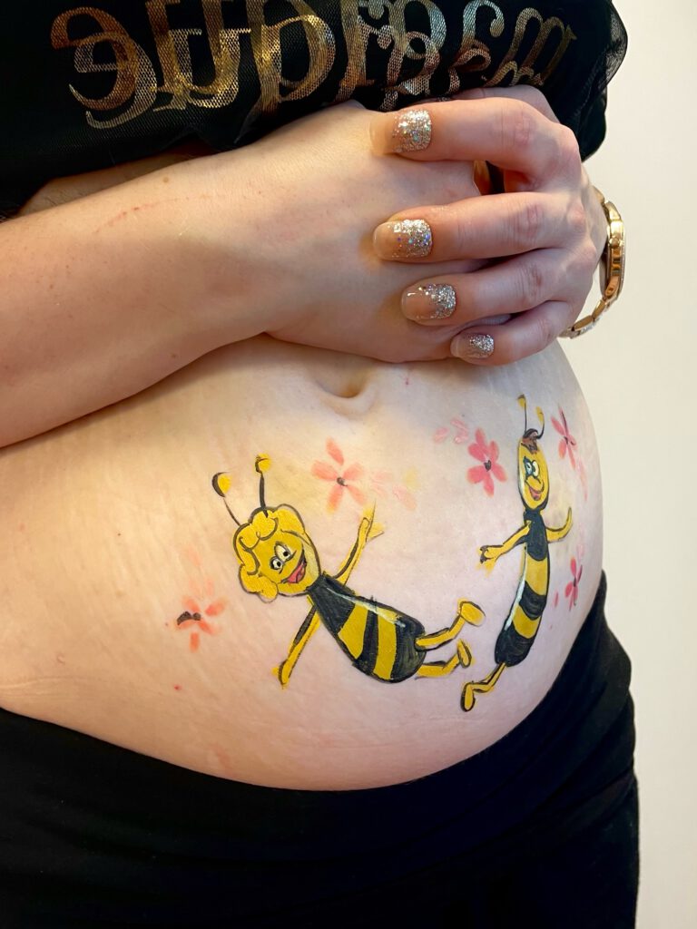 Babybauch Schminke Biene Maja