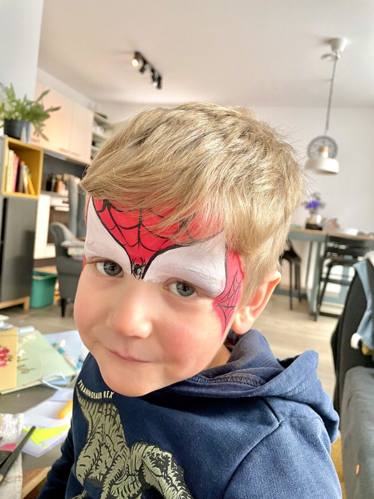 Kinderschminken Spiderman